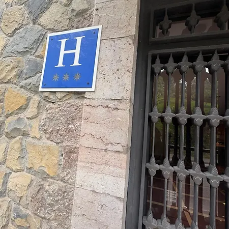 Hotel Restaurante Ribera Del Chicu